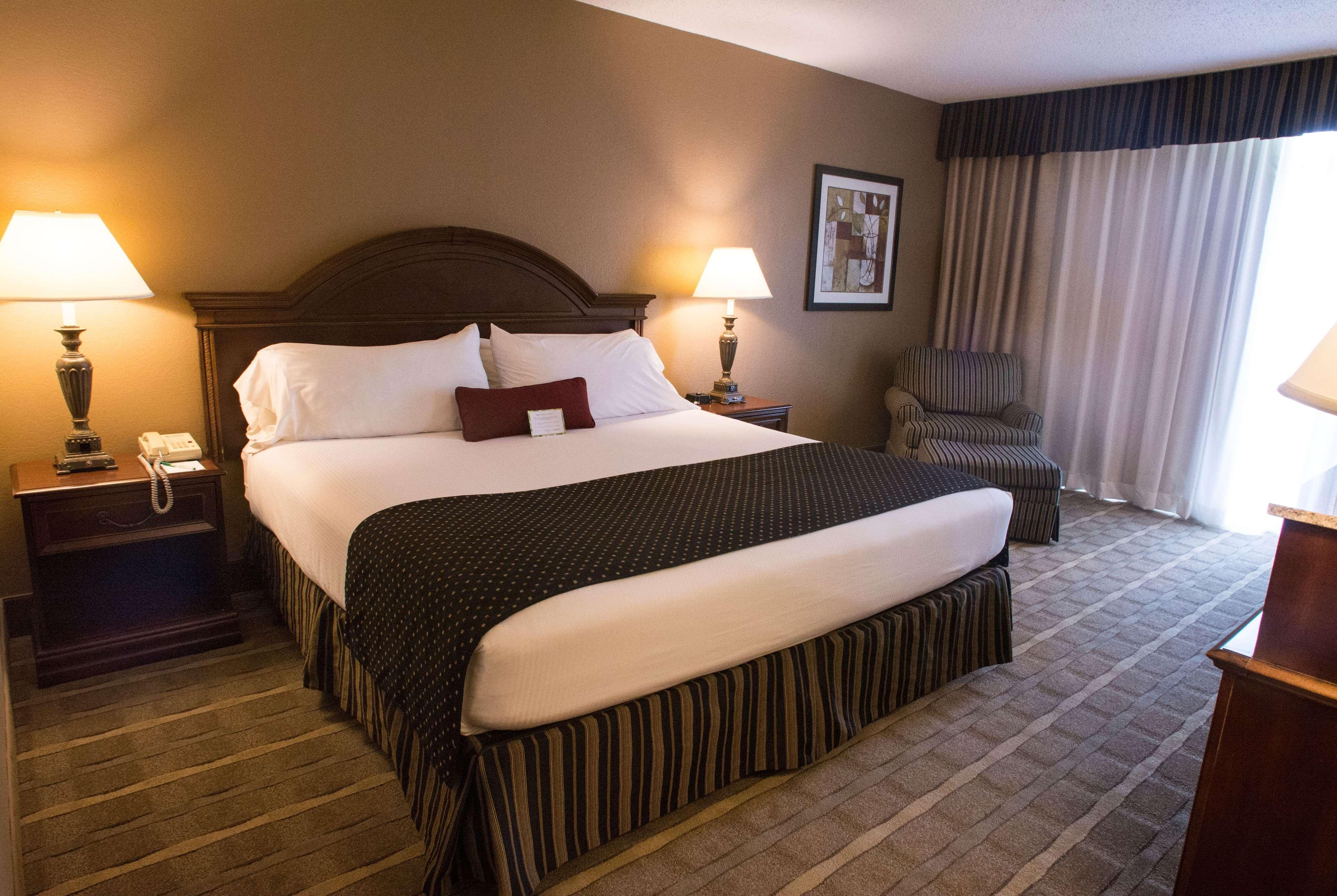 Wyndham Garden Warsaw Hotel Екстериор снимка