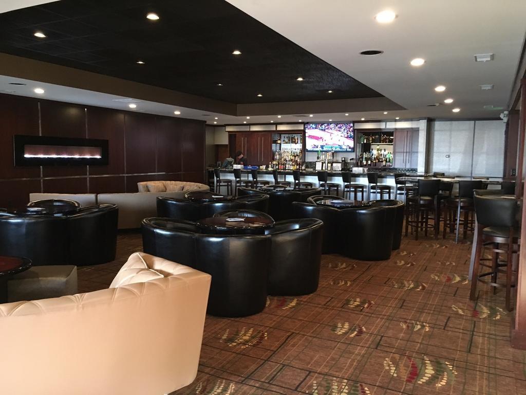 Wyndham Garden Warsaw Hotel Екстериор снимка